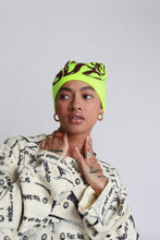 Load image into Gallery viewer, light weight Lime green and maroon acrylic beanie
